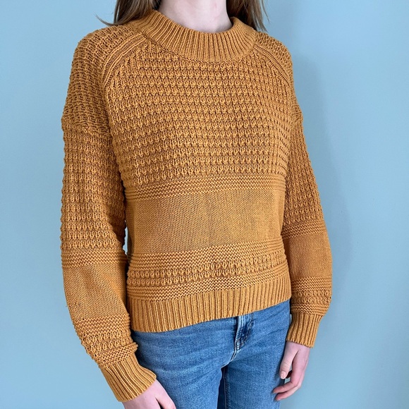 Universal Threads sweater, size M - Picture 2 of 7